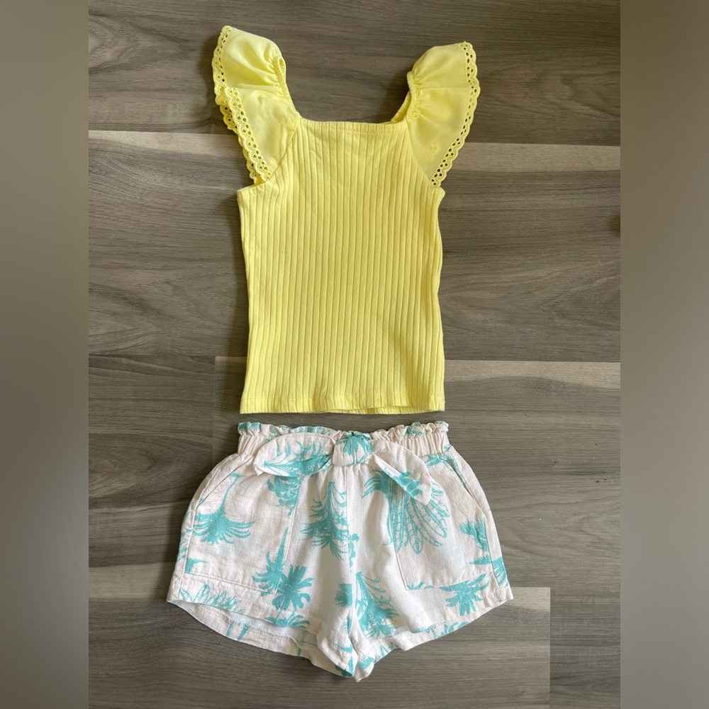 3T Jessica Simpson Top and Shorts